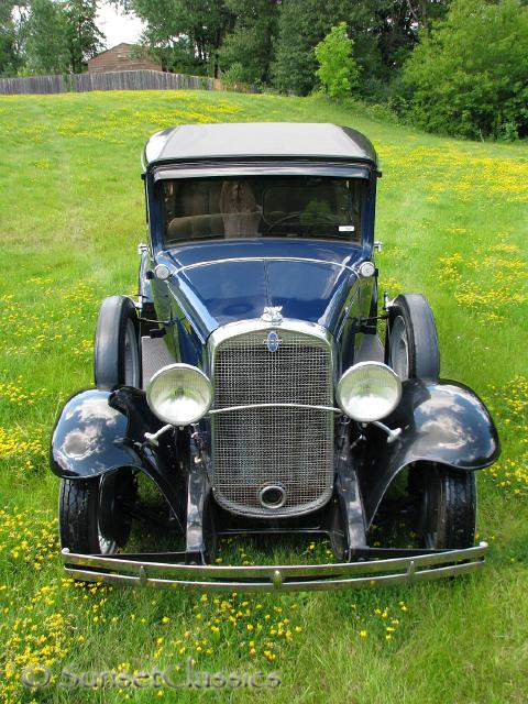 1931-chevrolet-sedan-deluxe-791.jpg