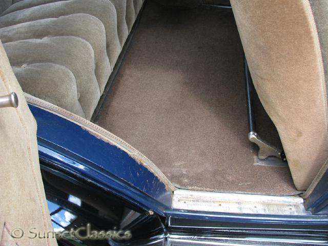 1931-chevrolet-sedan-deluxe-866.jpg