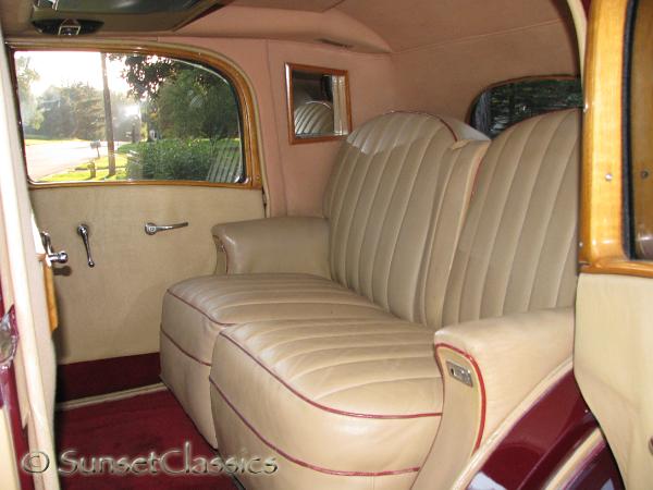 1935-rolls-royce-limousine-567.jpg