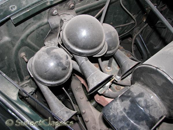 1941-packard-160-762.jpg