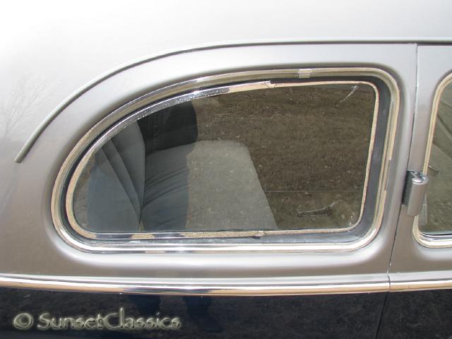 1942-packard-160-296.jpg
