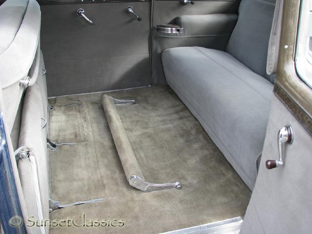 1942-packard-160-307.jpg