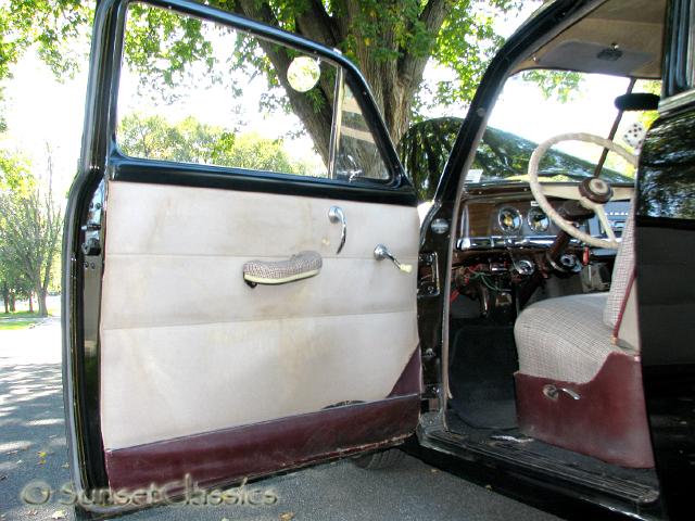1949-plymouth-deluxe-coupe-036.jpg