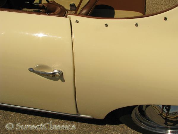 1956-porsche-speedster-279.jpg