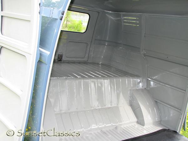 1959-vw-double-door-van-301.jpg