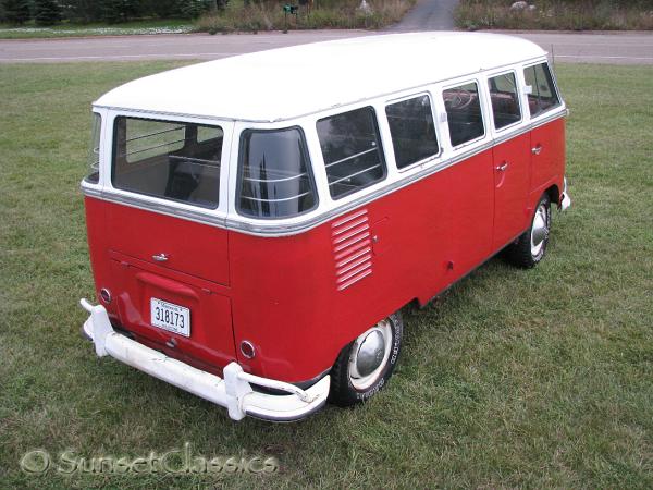1961-deluxe-vw-bus-054.jpg