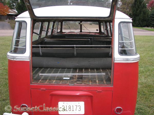 1961-deluxe-vw-bus-083.jpg