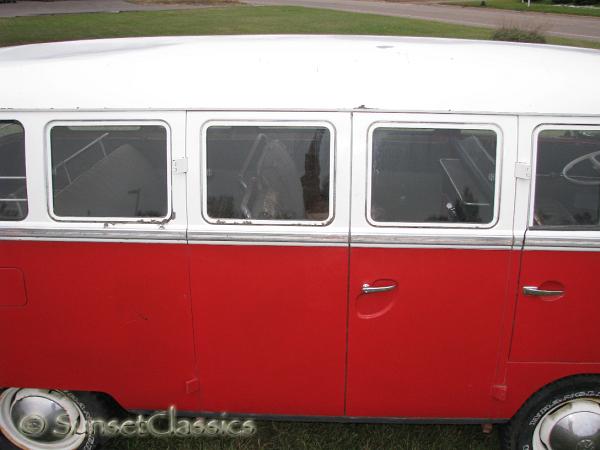 1961-deluxe-vw-bus-126.jpg