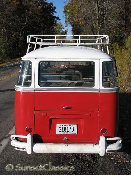 1961-deluxe-vw-bus-129.jpg