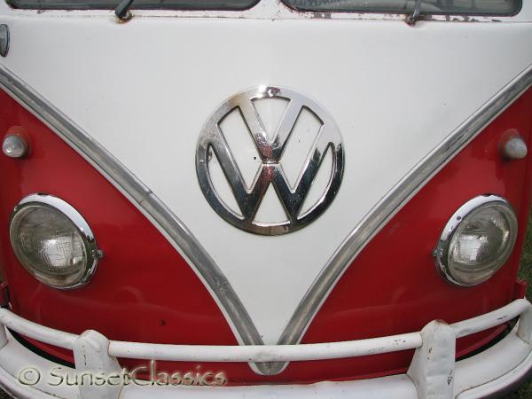 1961-deluxe-vw-bus-131.jpg