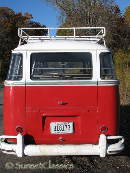 1961-deluxe-vw-bus-134.jpg