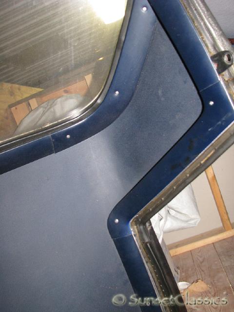 1963-corvette-stingray-340hp-hardtop-2.JPG