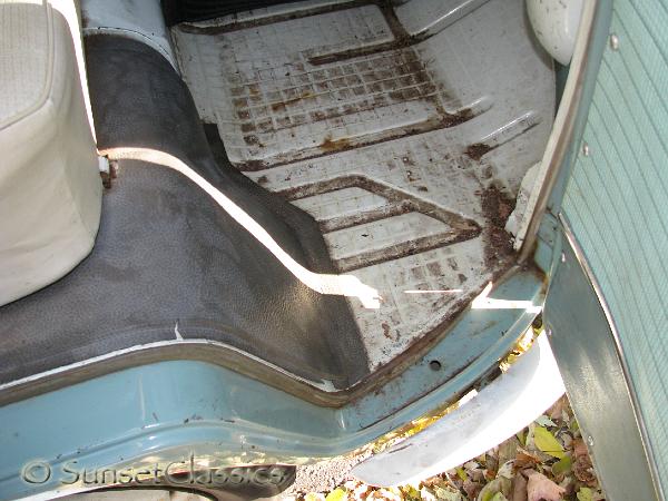 1964-vw-bus01.jpg