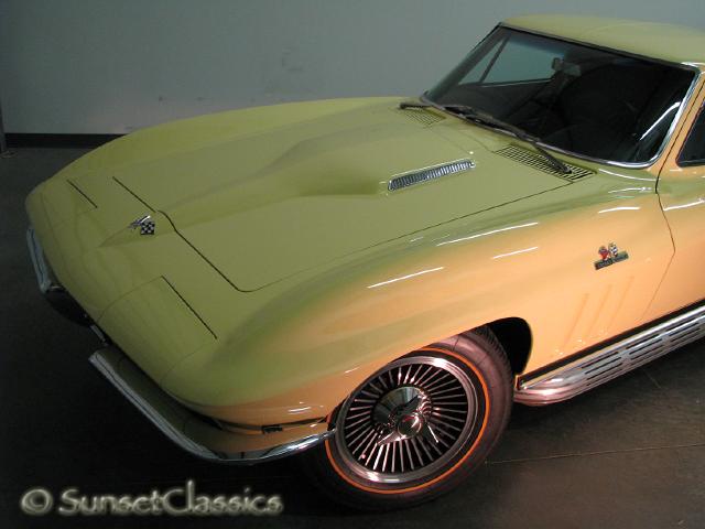 1965-corvette-stingray-396-598.jpg