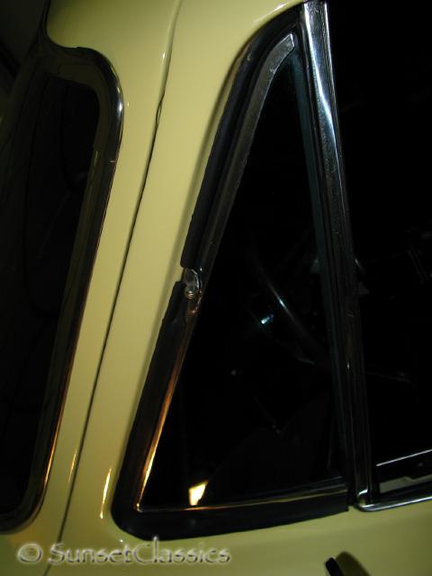1965-corvette-stingray-396-622.jpg