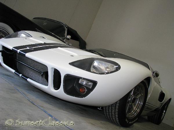 1966-ford-gt40-539.jpg