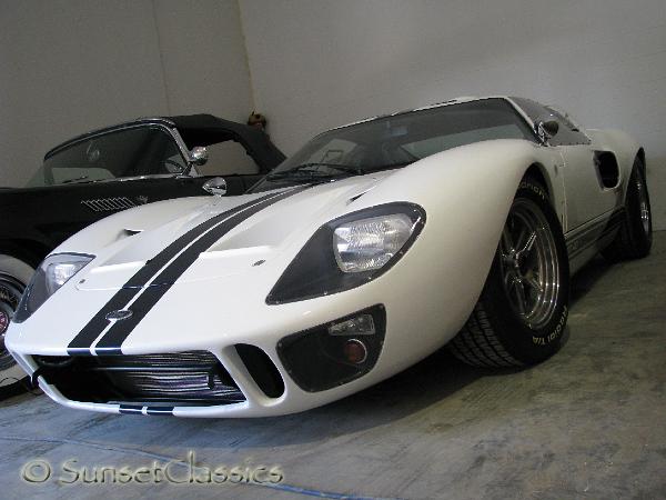 1966-ford-gt40-541.jpg