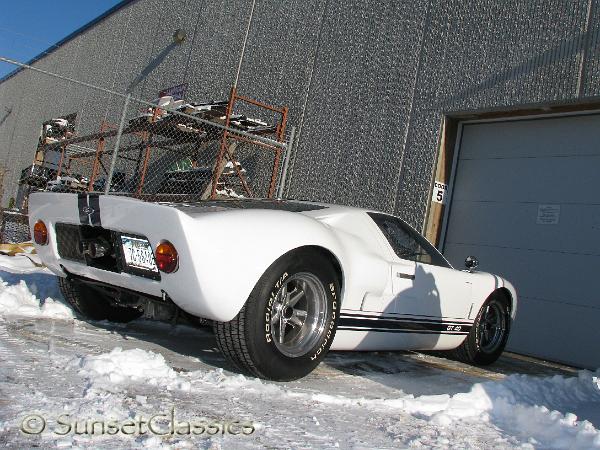 1966-ford-gt40-558.jpg