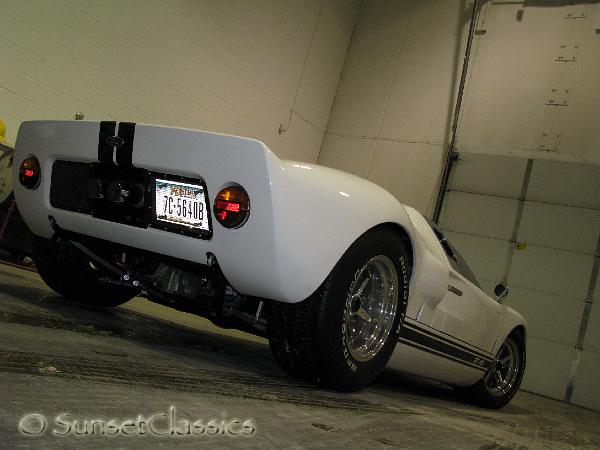 1966-ford-gt40-576.jpg