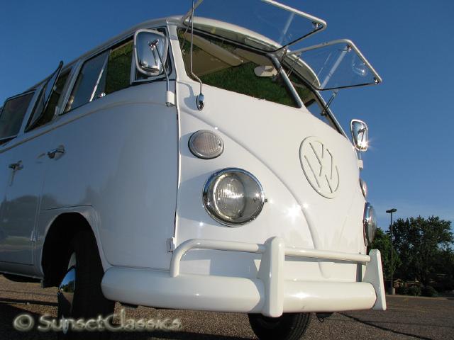 1966-vw-walk-through-bus-964.jpg