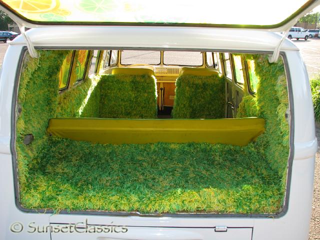 1966-vw-walk-through-bus-918.jpg