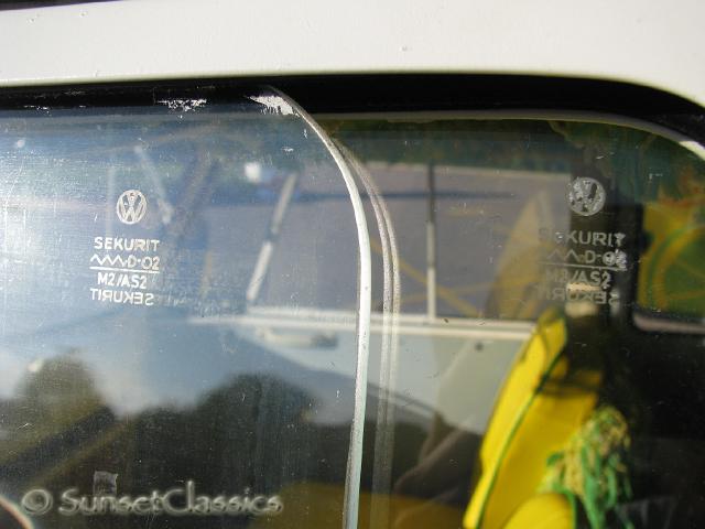 1966-vw-walk-through-bus-948.jpg