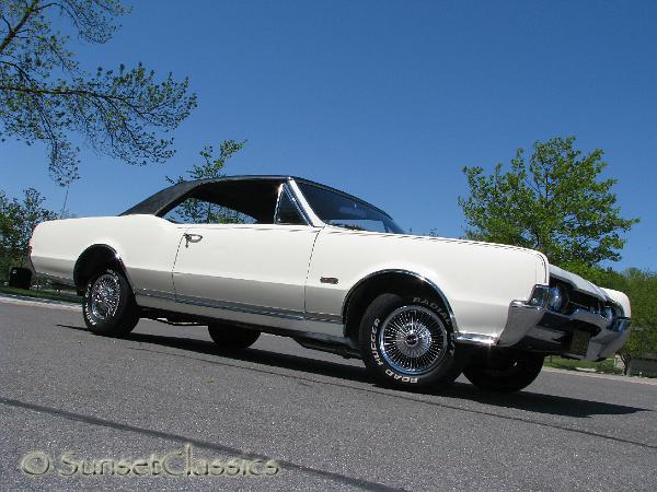 1967-oldsmobile-442-382.jpg