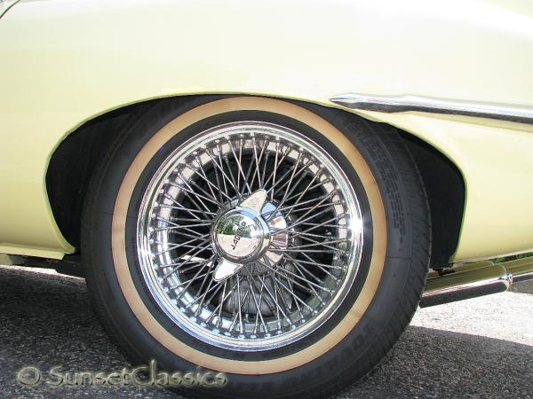 1968-jaguar-xke-479.jpg