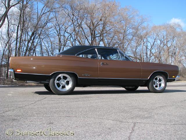 1969-plymouth-gtx-841.jpg