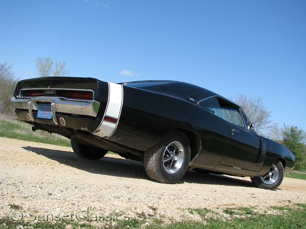 1970-dodge-charger-rt866.jpg