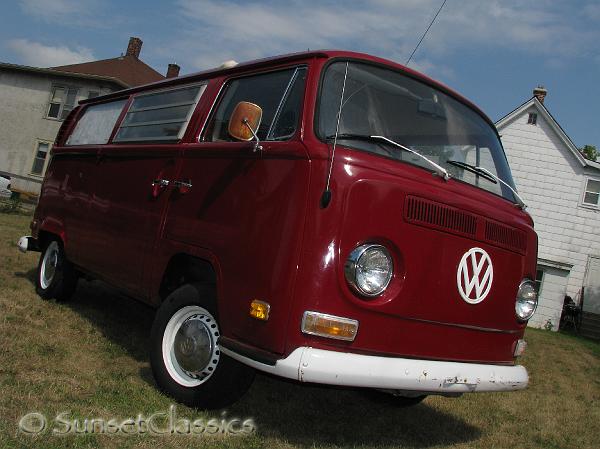 1971-vw-bus-weekender41.jpg