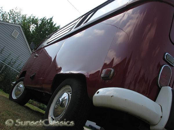 1971-vw-bus-weekender53.jpg