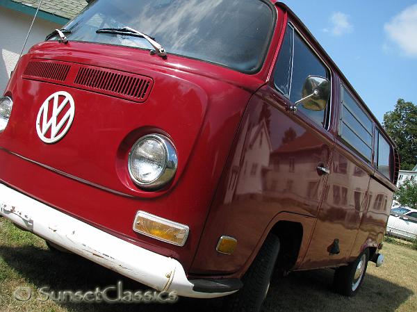 1971-vw-bus-weekender59.jpg