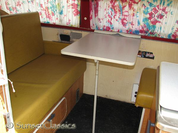 1971-vw-bus-weekender72.jpg
