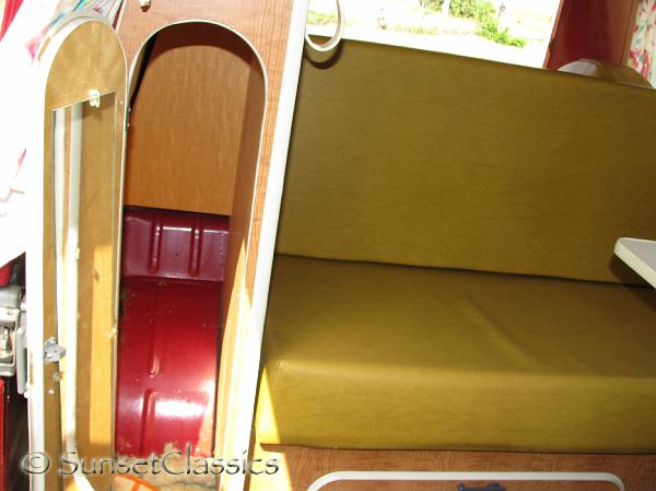 1971-vw-bus-weekender73.jpg