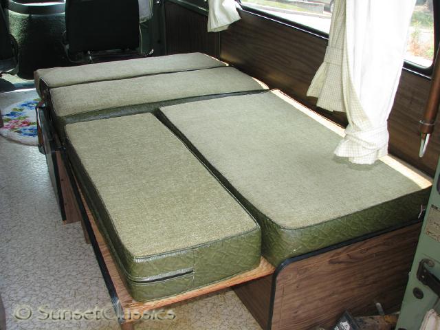 1973-econoline-camper-893.jpg