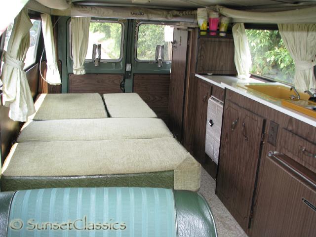 1973-econoline-camper-900.jpg