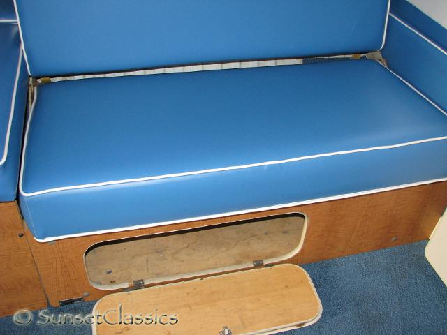 1973-vw-bus-weekender-266.jpg