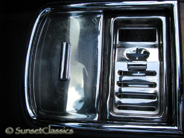 1974-rolls-royce-corniche-734.jpg