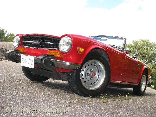 1974-triumph-tr6-588.jpg