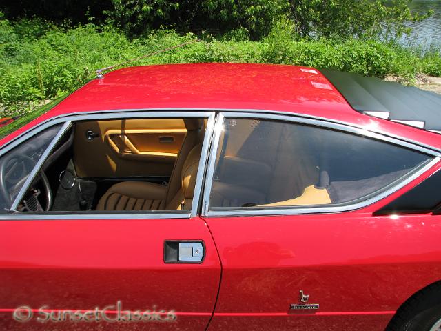 1975-lamborghini-urraco-488.jpg