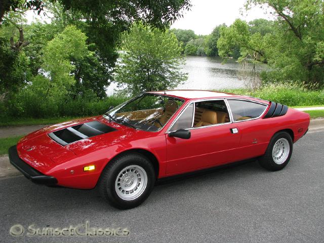 1975-lamborghini-urraco-596.jpg
