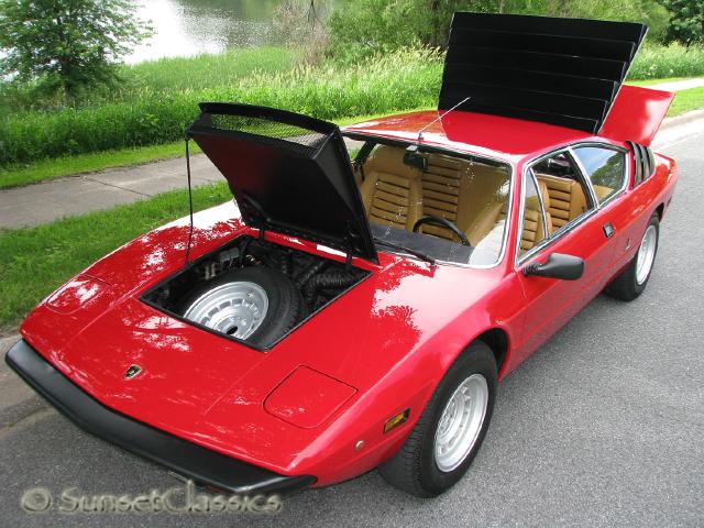 1975-lamborghini-urraco-635.jpg