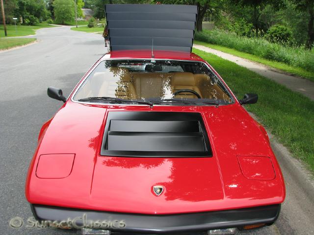 1975-lamborghini-urraco-659.jpg