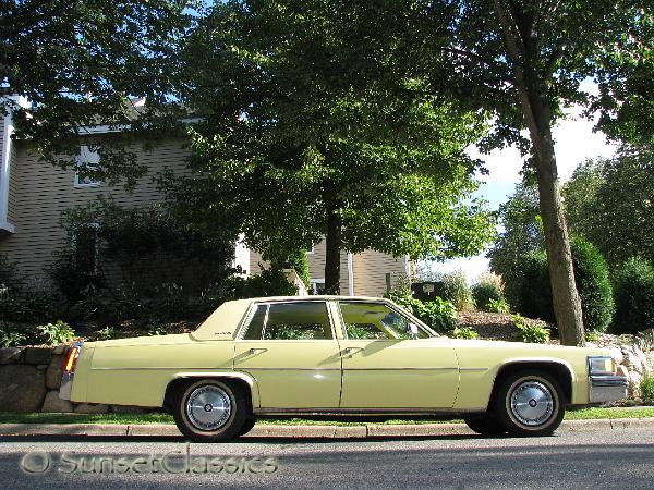 1977-cadillac-deville-530.jpg