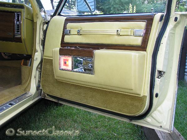 1977-cadillac-deville-589.jpg