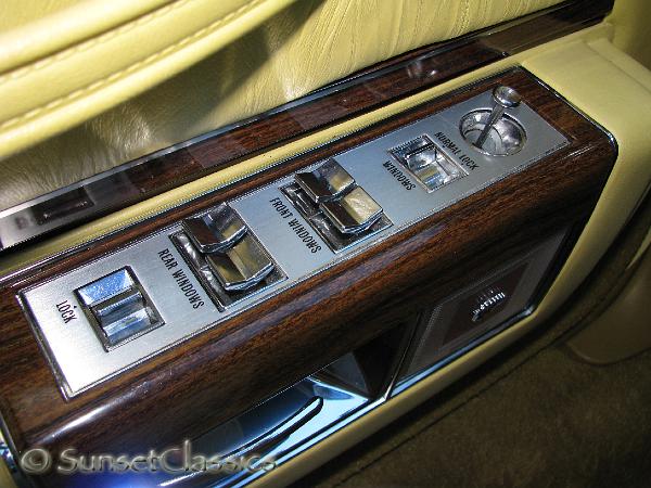 1977-cadillac-deville-606.jpg