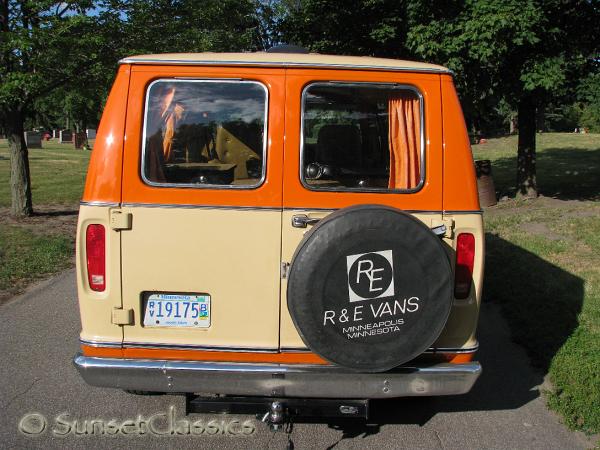 1977-ford-conversion-van-140.jpg