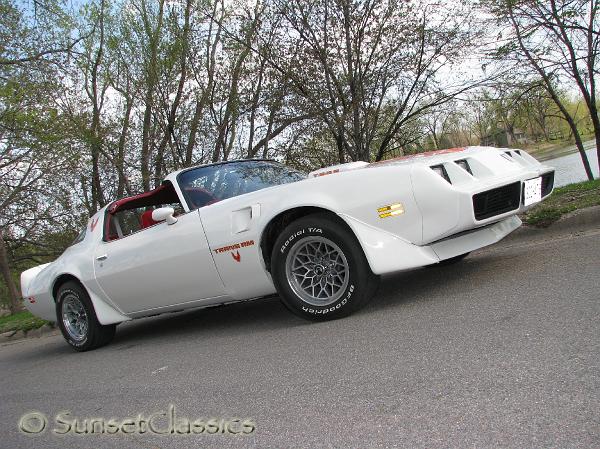 1979-pontiac-trans-am-029.jpg