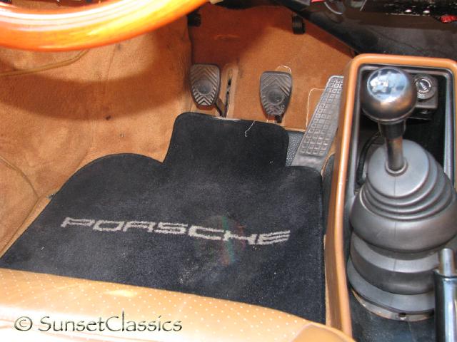 1979-porsche-911-sc-766.jpg